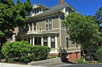 historic home restoration exterior