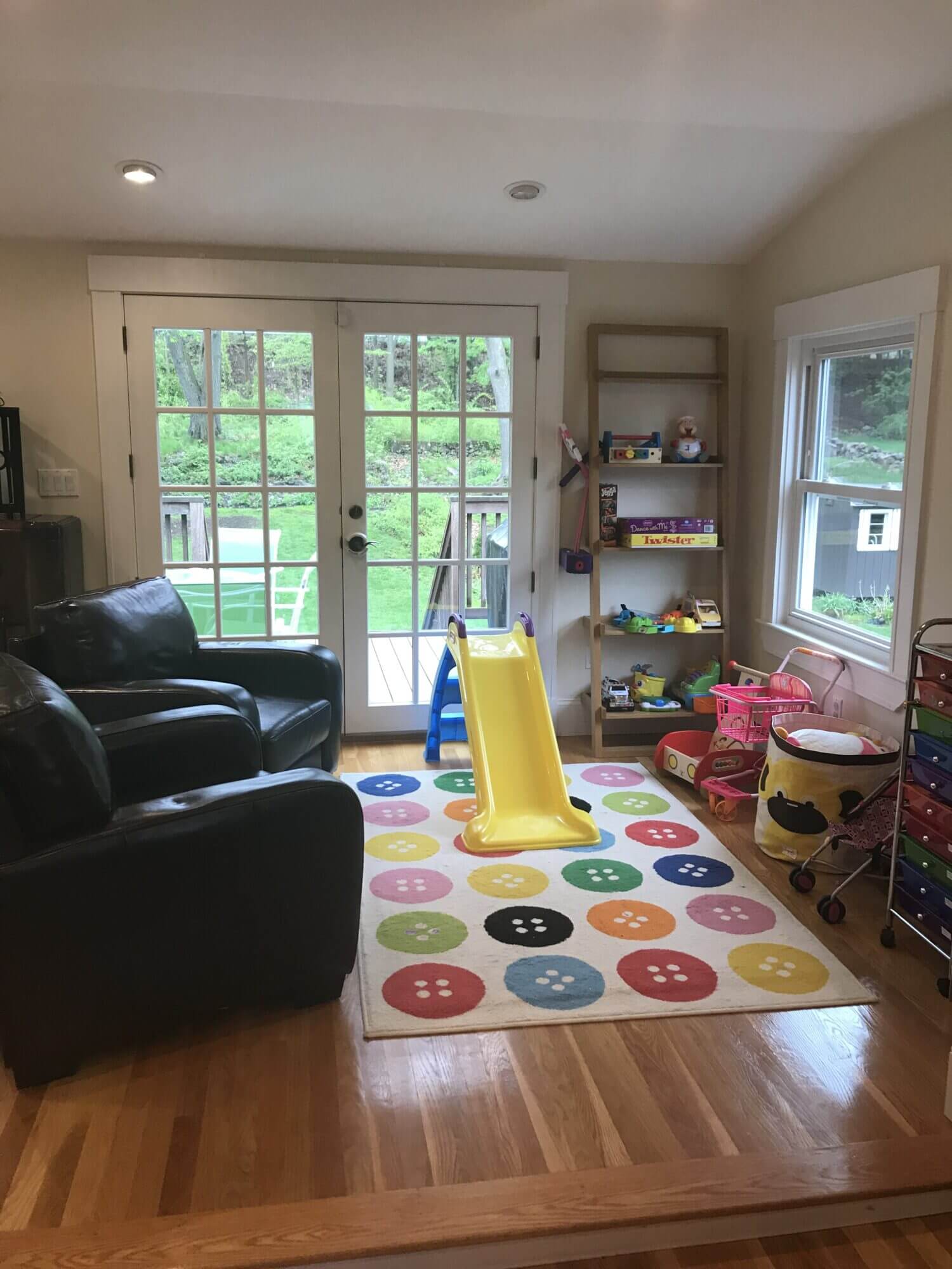 Clean and organized play area